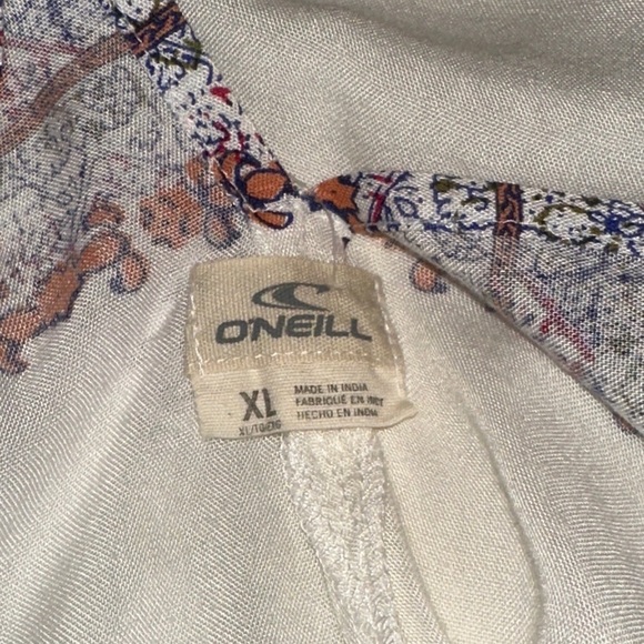 O’Neill Casual Cream and Red Border Print Women's Dress - Picture 9 of 10